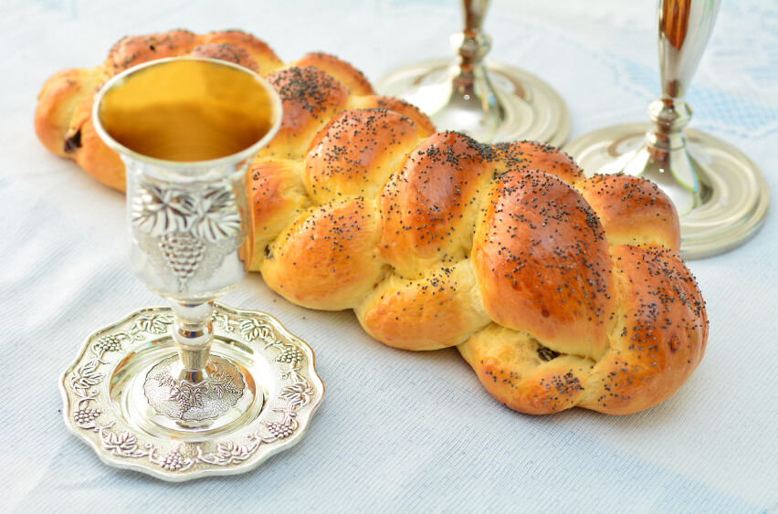  O primeiro dia da semana, domingo, o Dia do Senhor (Apocalipse 1:10) celebra a Nova Criação, com Cristo como nossa Cabeça ressuscitada. Foto: Google